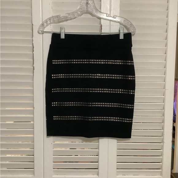Black Skirt - Picture 1 of 3
